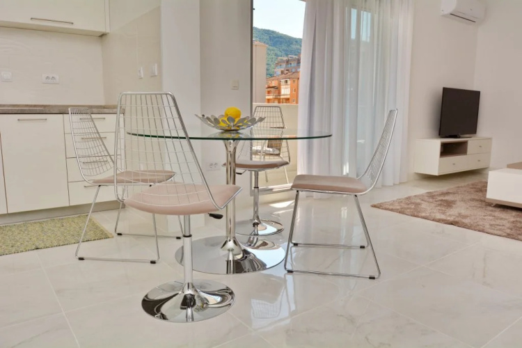 Studios Dimitris IV Apartments