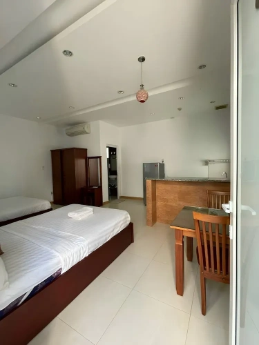 Deluxe Double room with balcony and with garden view