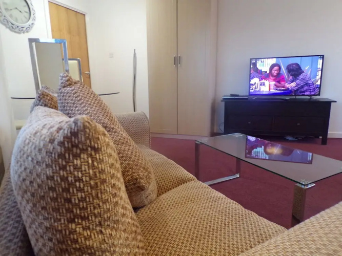 Studio Penthouse - City Centre Suites