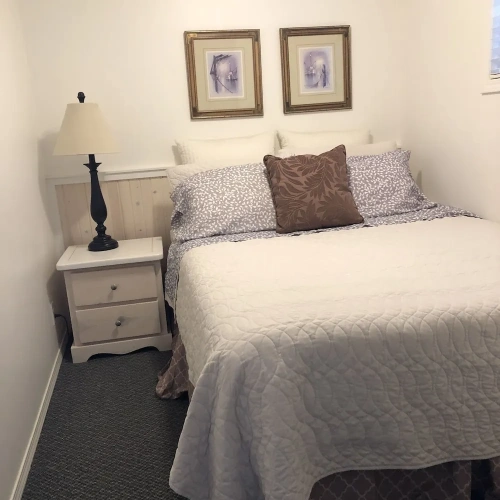 2 Bedrooms Family Basement Suite beachfront