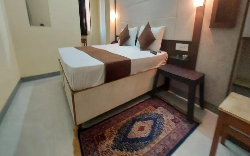 Hotel Heera Palace