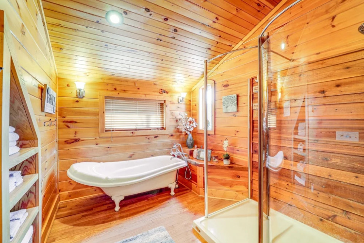 Waterfront Watauga Lake Home w/ Private Dock!
