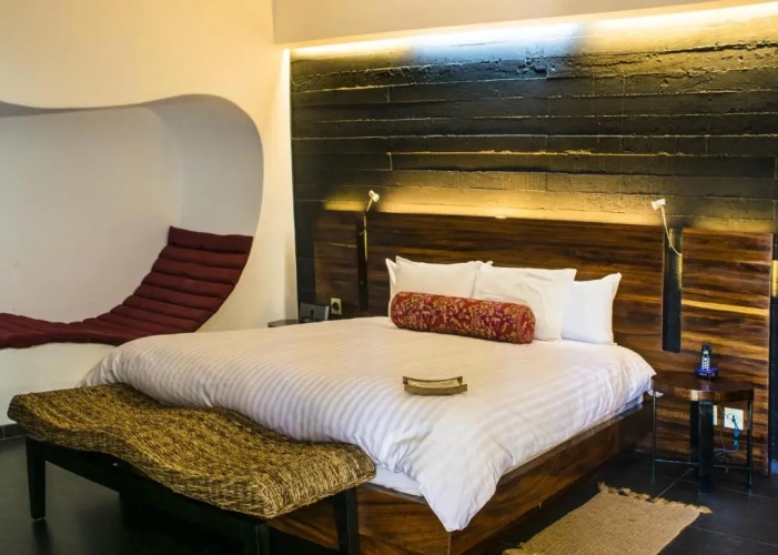 Standard Double room with lake view