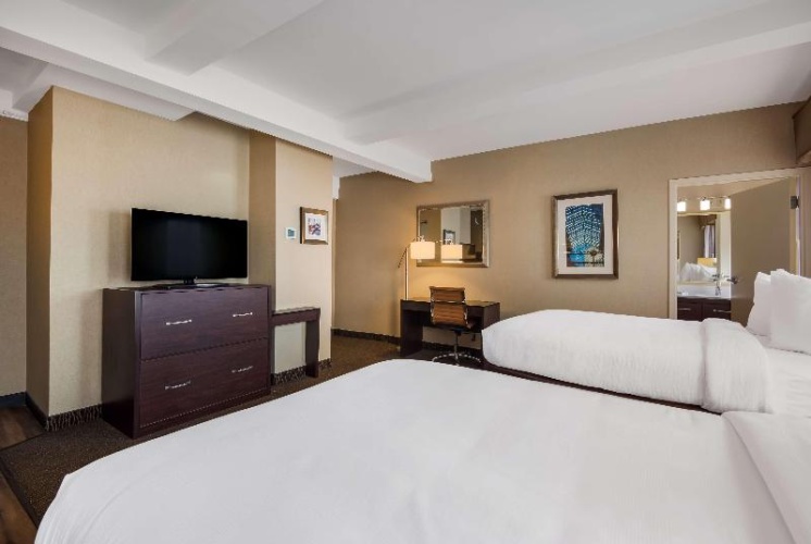 Quadruple room