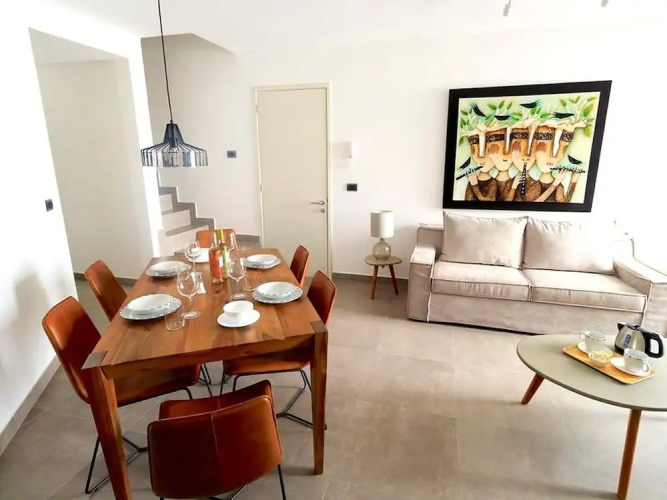 Private Roof Pool, 3 Br for 8 sleeps, fully equipped!!