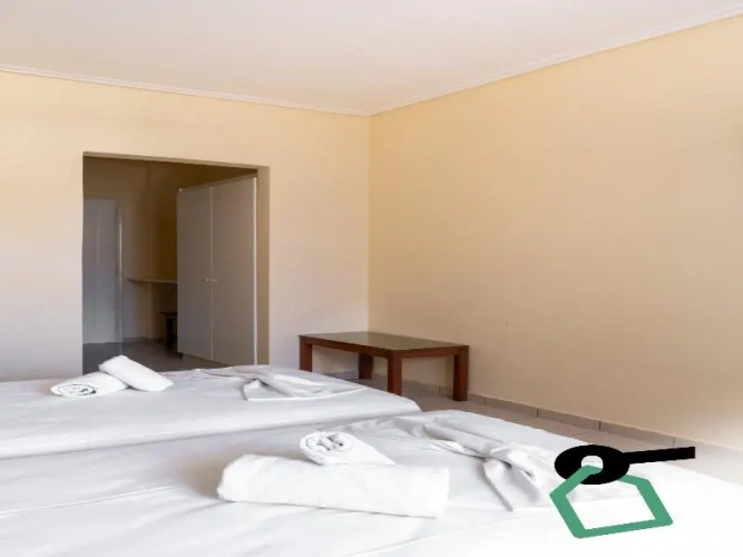 Economy Twin room