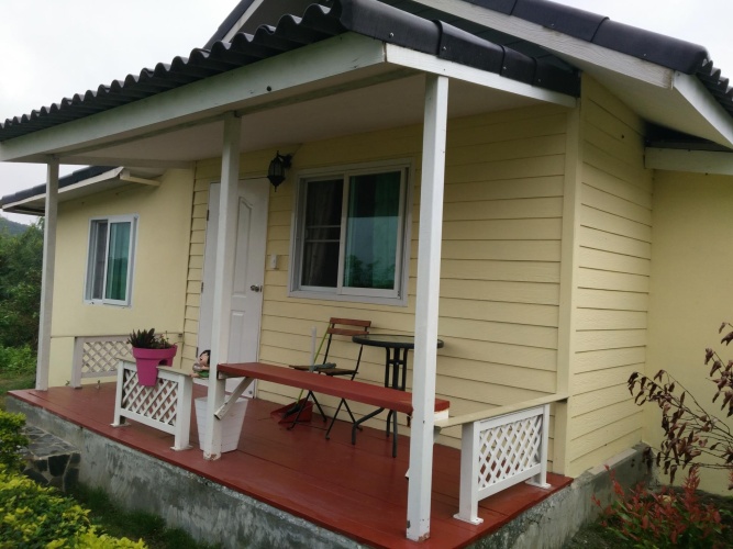 2 Bedrooms Cottage