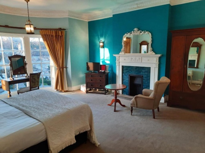 Superior room