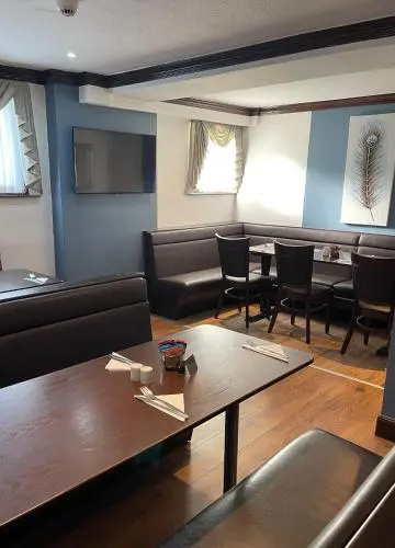 Waverley Hotel