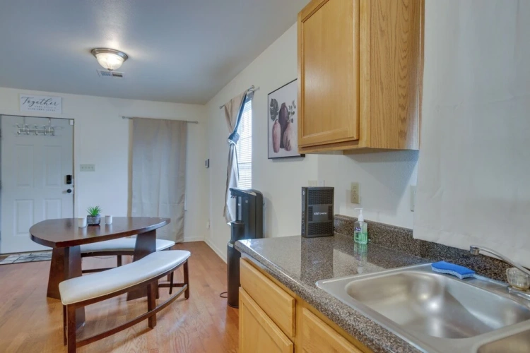 3 Bedrooms Cottage