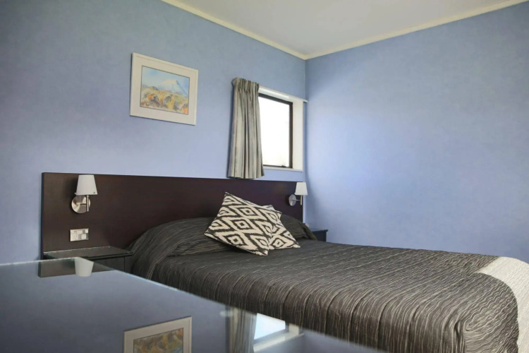 Tussock Grove Boutique Hotel
