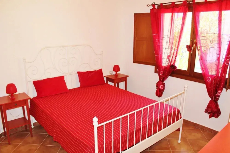 Trilocale Rosso