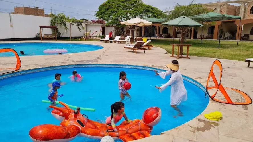 Hospedaje El Cascabel