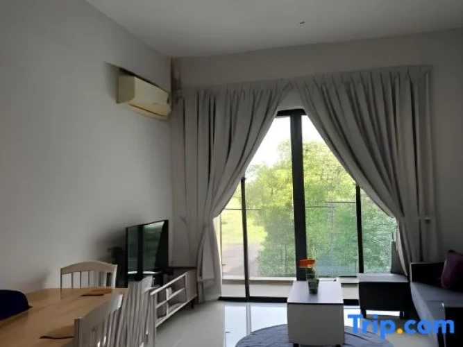 2 Bedrooms Standard room with city view