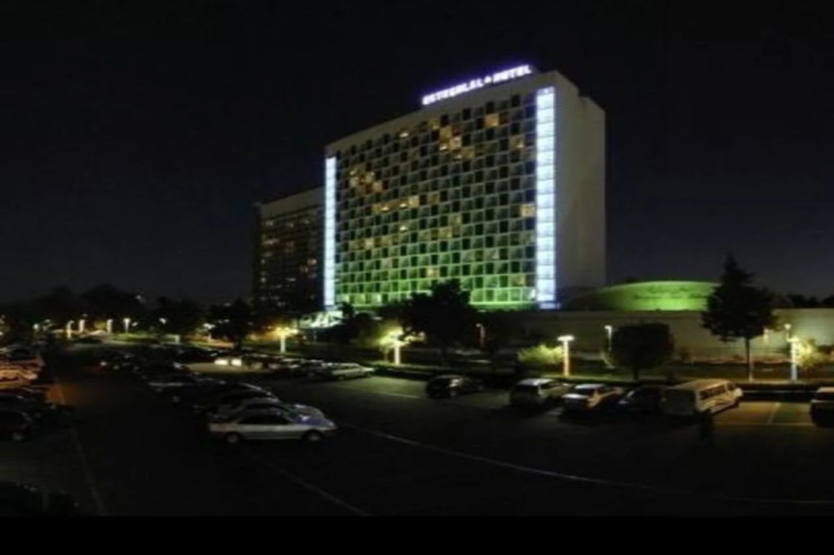 Esteghlal - New building