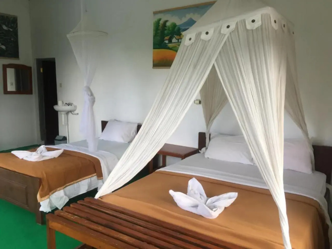 Bintang Lodge Cafe & Restaurant