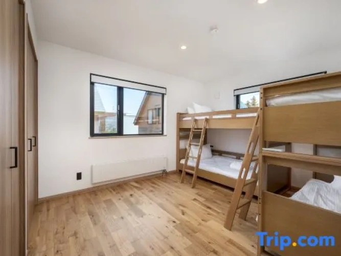 3 Bedrooms Cottage