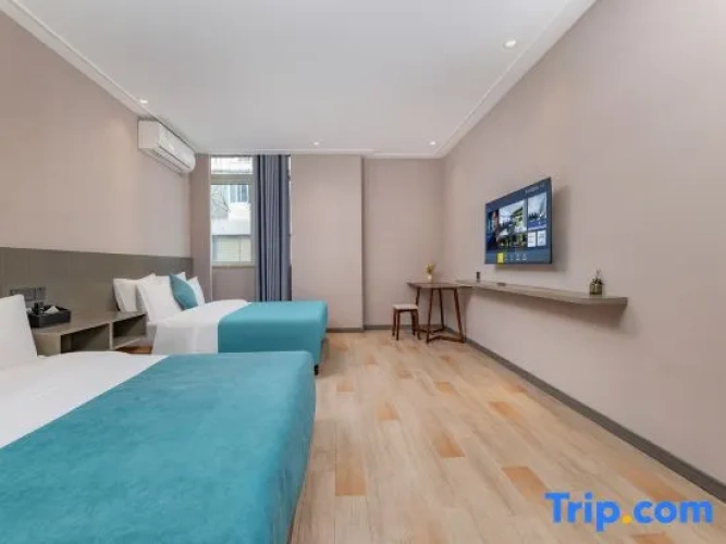 Standard Family room