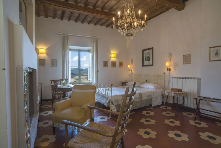 1 Bedroom Suite with view