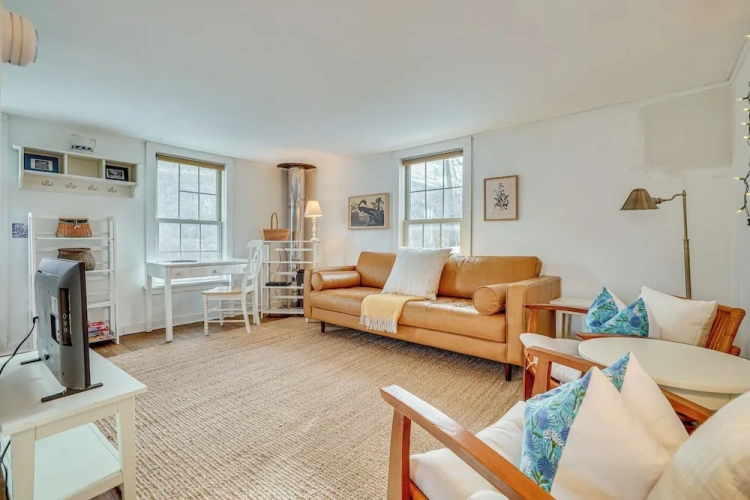 3 Bedrooms Cottage