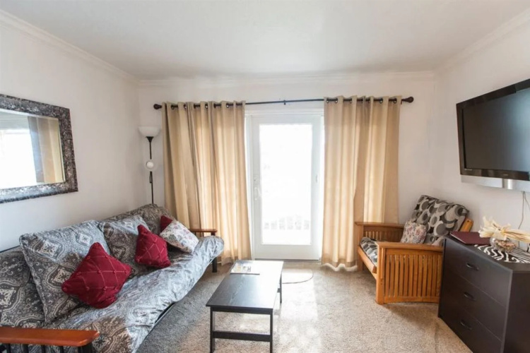 Victorian Condo Hotel Resort