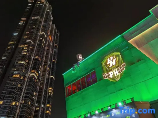 Qian's House Apartments