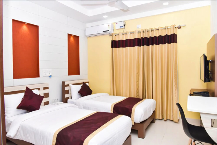 Itsy Hotels Worldtree Bellandur