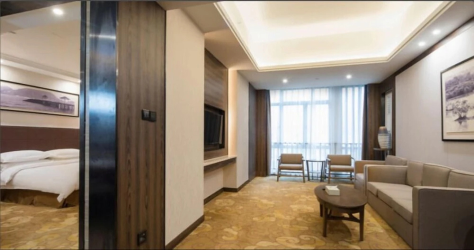 Auden International Hotel