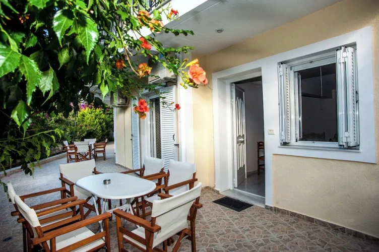 Superior Apartment with balcony and with garden view