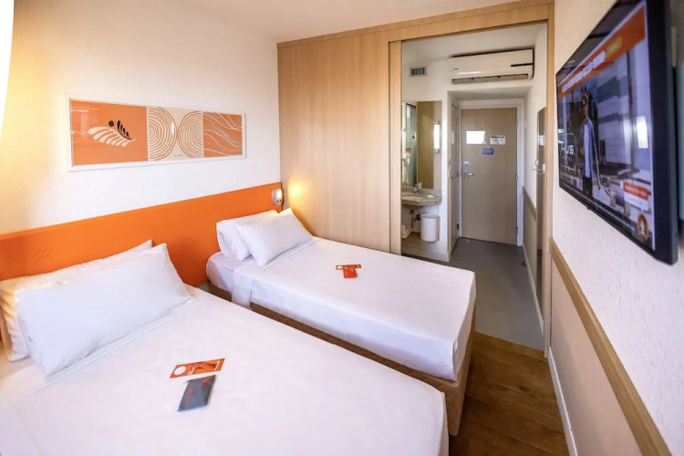 Ibis Budget Maringa