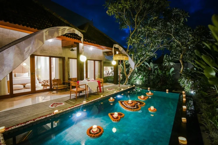 2 Bedrooms Villa with balcony
