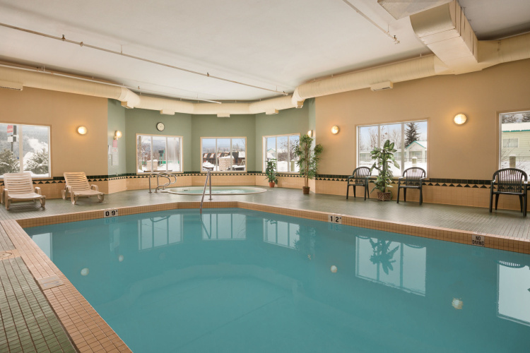 Ramada Limited Golden photo 13