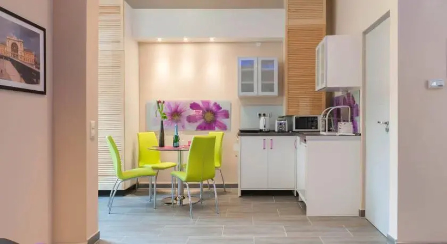 Budapest Lux Home