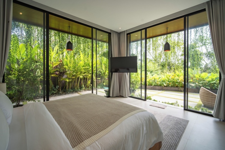 4 Bedrooms Deluxe Villa with park view