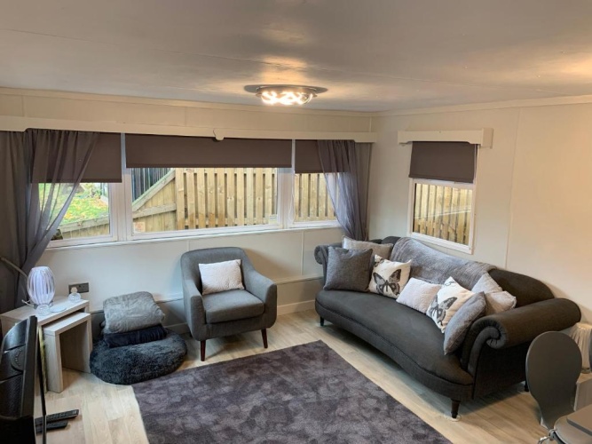 2 Bedrooms Cottage