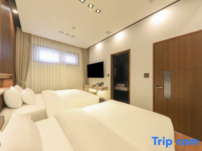 Twin Suite