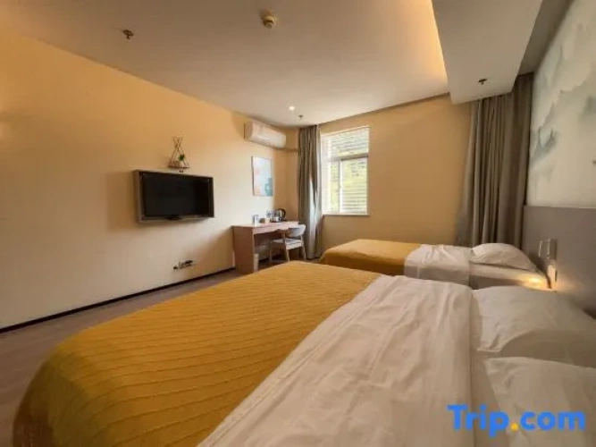 Standard Family room
