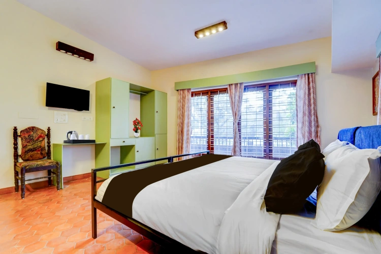 Classic Triple room