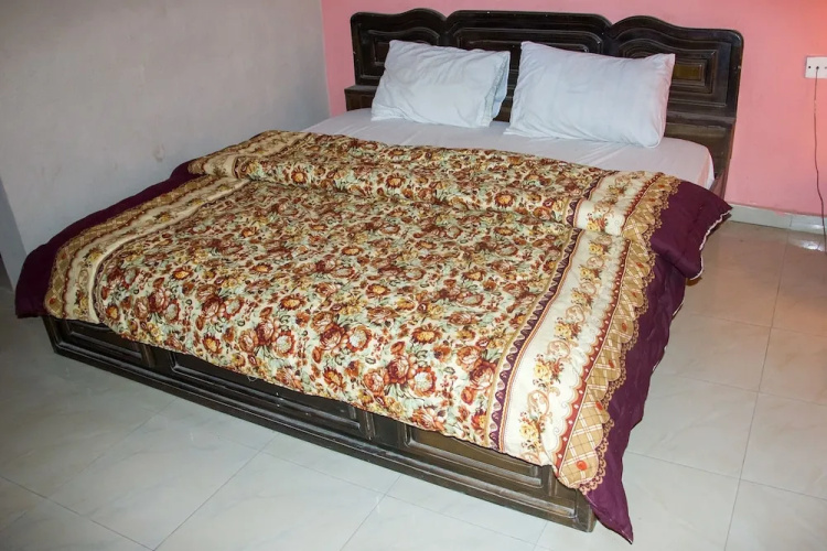 Moye Hotel