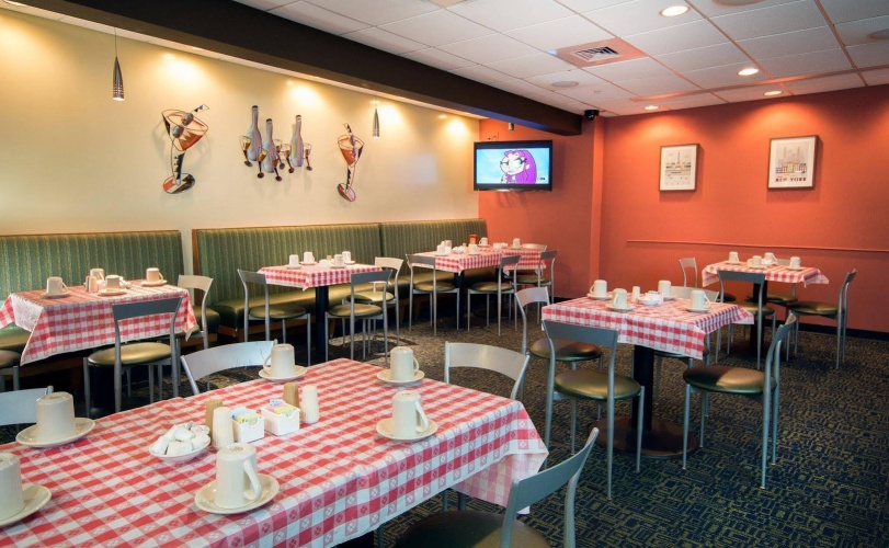 Ramada by Wyndham Hotel & Water Park photo 35