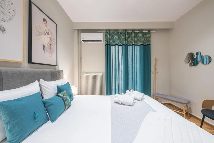Elegant Mavili Suite by Cloudkeys