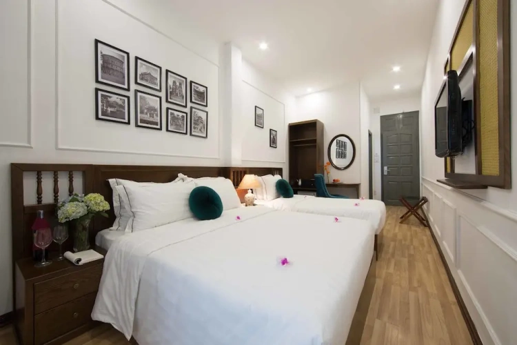 Standard Family room with balcony and with city view