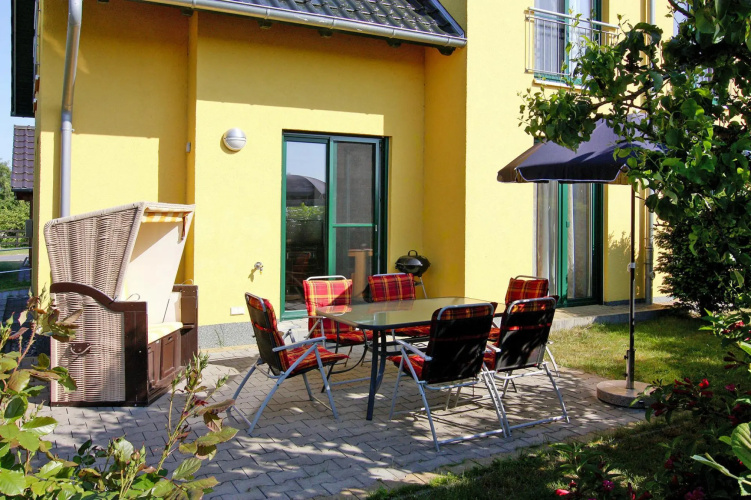 Semi-detached house, Neuendorf