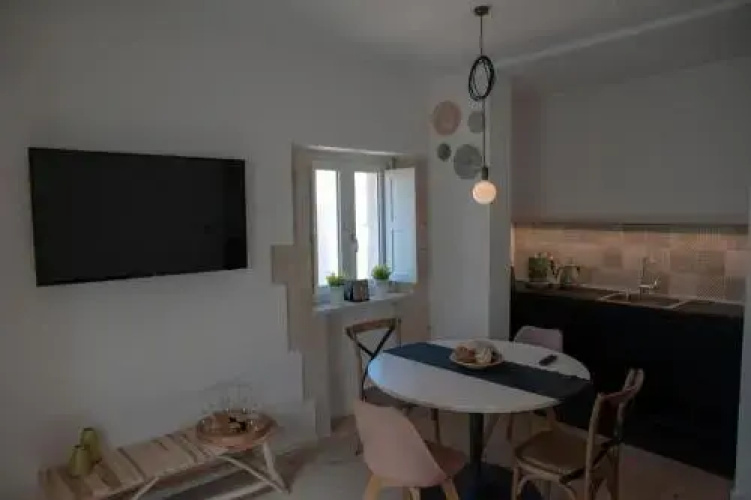 4 Elements Boutique Home