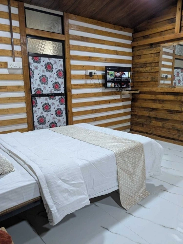 Standard Quadruple room with balcony