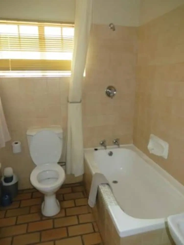 2 Bedrooms Chalet