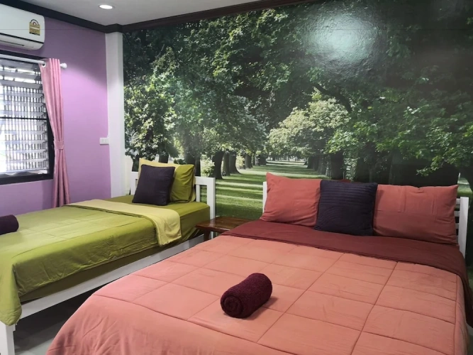Standard Triple room