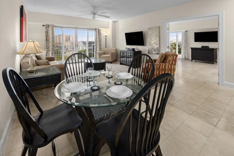 Presidential Suite with balcony