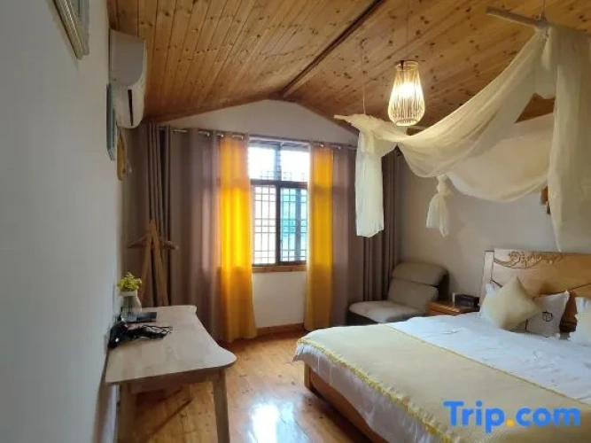2 Bedrooms Suite