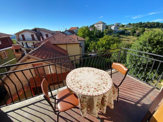 Apartment with balcony